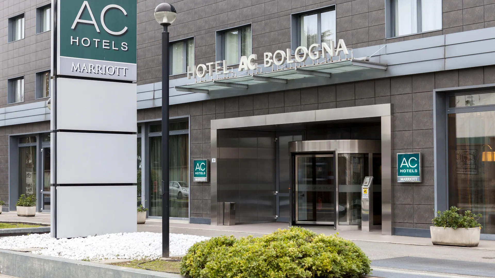 Ac Hotel Bologna By Marriott