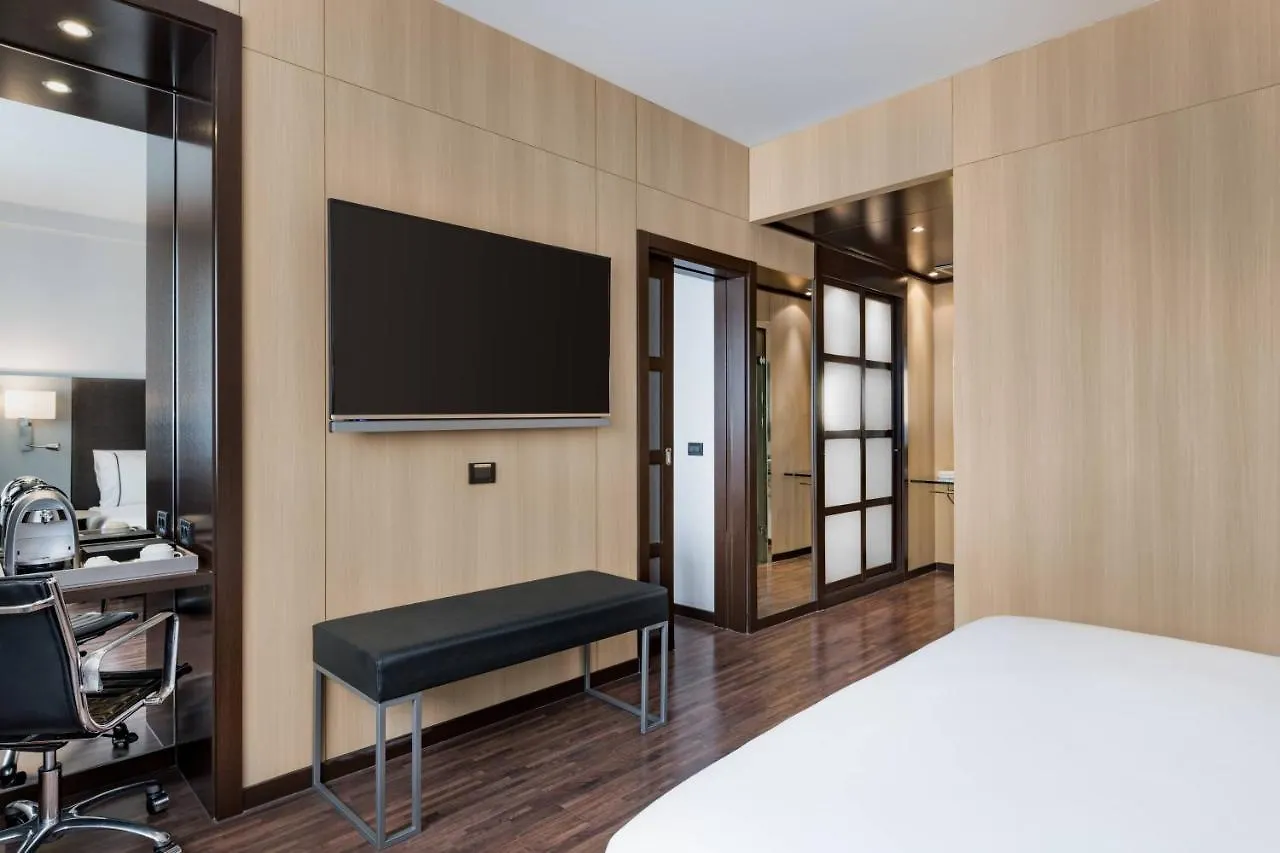 Ac Hotel Bologna By Marriott