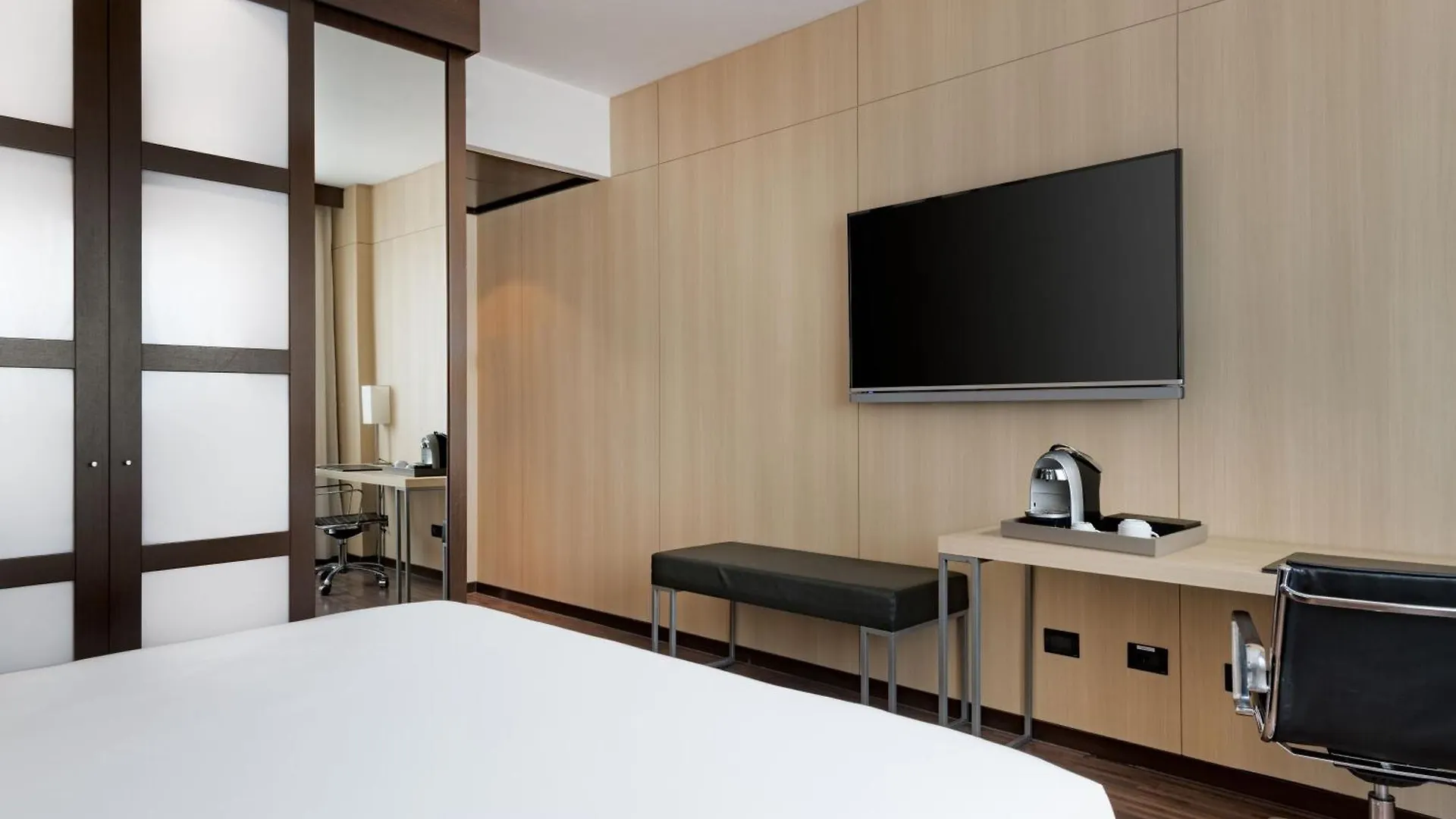Ac Hotel Bologna By Marriott