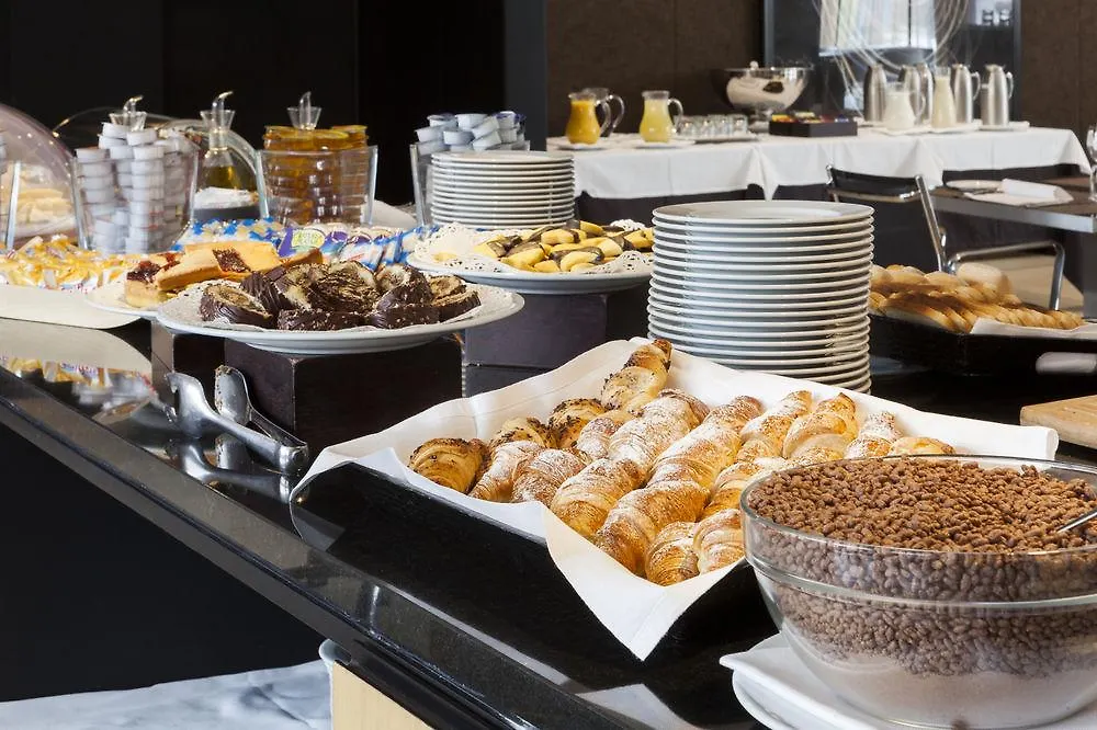 Ac Hotel Bologna By Marriott